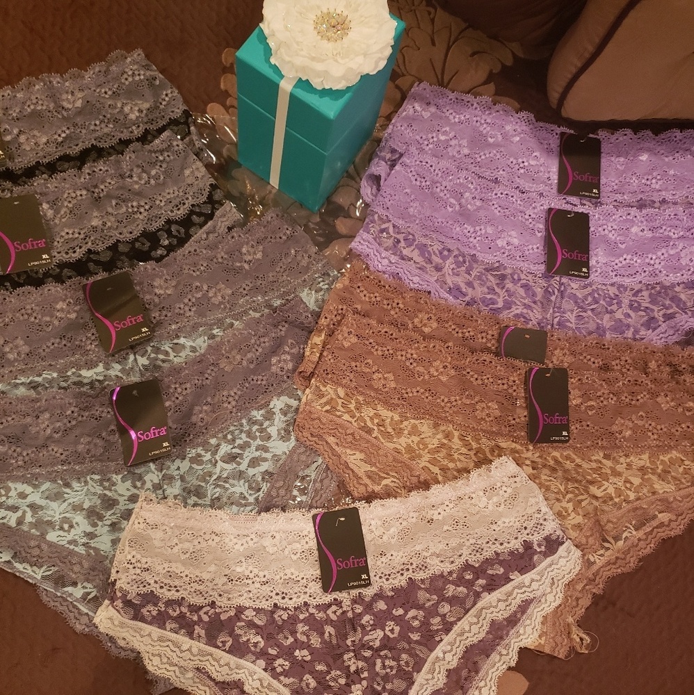 NWT Lacy Intimates 9 pairs